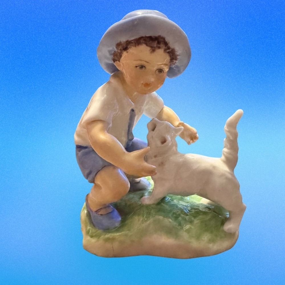 Royal Worcester FG Doughty September 3457 Boy & Cat Figurine England Bone China